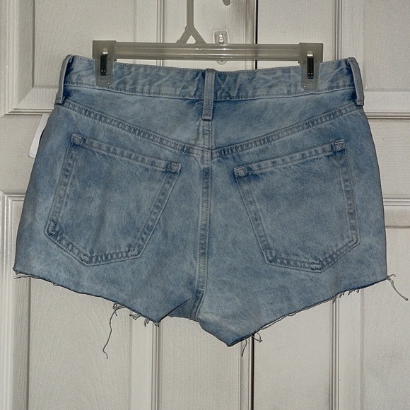 NWT Old Navy High Waisted O.G. Button Fly Cut Off Jean Shorts - Picture 5 of 7